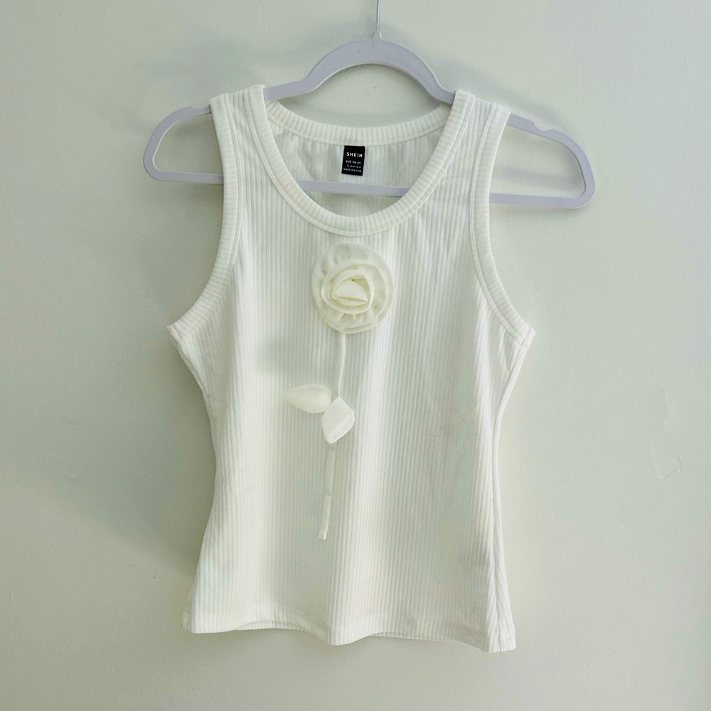 White Ribbed Tank Top with Flower Detail